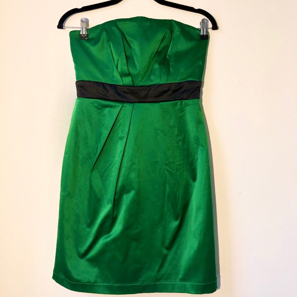 Emerald Green F21 cocktail dress